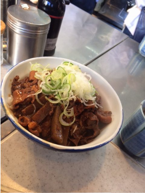 きつねや　ホルモン丼