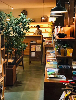 隠岐出張所「京見屋分店」さん